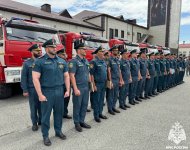 Avtopark gu mchs rossii po chr popolnilsya novymi pozharno spasatelnymi avtomobilyami 17195794